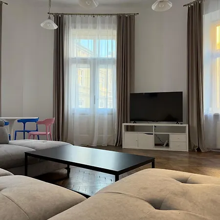 Corner House Residence-3